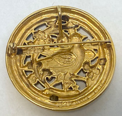 MMA Metropolitan Museum of Art Gold Plate Bird/Dove in Roundel Brooch Pendent