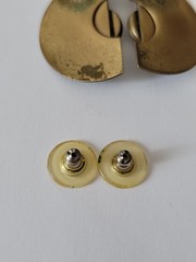 Vintage Mexico Style Carnelian Cabochon Brass Copoer Post Earrings 1.25″t×.75″w
