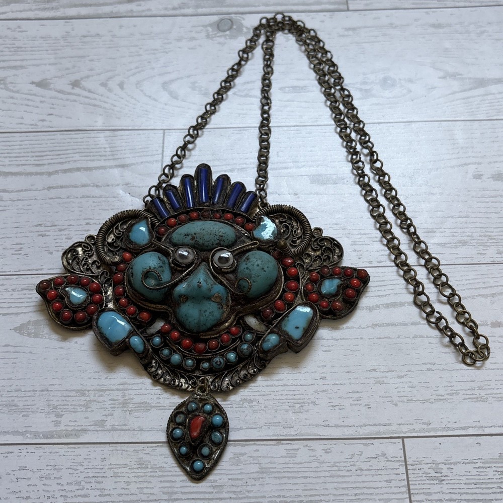 Vintage Nepal Tibet Carved Foo Dog Pendant Necklace Coral Lapis Turquoise Tone