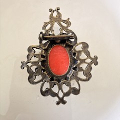 Vintage Victorian Revival Red Cameo Brooch Gold Tone Filigree Lady Portrait Pin