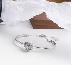 Swarovski Idyllia heart-shaped rhodium-plated bracelet