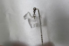 Lovely Antique Sterling Sliver And Crystal Glass Scotty Dog Stickpin