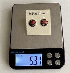 Vintage Fine Enamel Round Stud Earrings Floral Red Black Gold .50in Ladies 5.3g