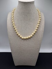 Vintage AVON Gold Tone Faux Pearl Beaded Strand Knotted Necklace 18”