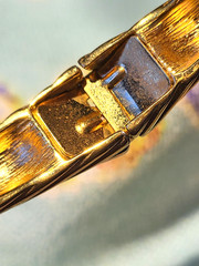 90s Joan Rivers Classic Interchangeable Cap Gold Tone TwistedRope Clamp Bracelet