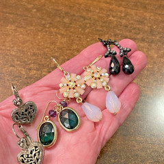 Dangle Earrings 4 Pair – Black, Filigree Heart, Pink Rhinestone & Faceted Green