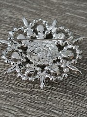 Weiss Brooch Pin Crystal Starburst snowflake Vintage 2.25″