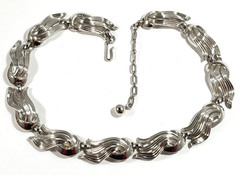 Trifari Signed Silver Collar Necklace ~ Wave Design ~ 16 inches