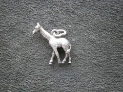 Walking Giraffe Vintage Solid Sterling Silver Bracelet Charm Pendant 2.0g
