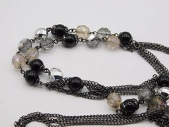 J128-VINTAGE NECKLACE~GUN METAL CHAIN/BLACK/GREY BEADS~AVON~36″-39″