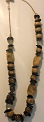 RIVER STONE BEADS LEATHER STATEMENT NECKLACE AMAZING 1980’S VINTAGE 36″