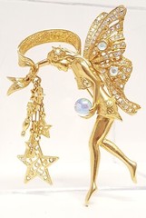 KIRK’S FOLLY Fairy Godmother Brooch Crystal Orb Large Gold Tone Wings Vtg 3-1/2″