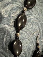 Vtg Stone Heavy Black Beaded Necklace & Earring Set Pierced
