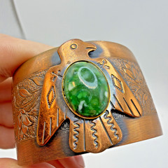 Southwestern Copper Cuff Bracelet Thunderbird Cabochon Agate Stone