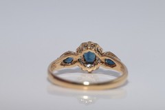 Vintage Circa 1980s 18k Gold Natural Diamond And Oval And Pear Cut Sapphire Ring