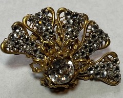 Vintage Miriam Haskell Jeweled Fan 1 3/4”Rhinestone Gold Tone Clip On Earrings