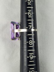 Vintage sterling silver changing color pink lilac stone cocktail ring sz 7.25