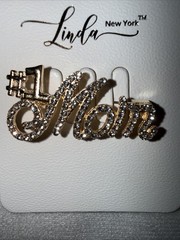 Rhinestone #1 Mom Brooch, Gold Tone Mother’s Day Gift Or Just A Gift Brand New