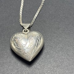 Vintage Sterling Silver Puffy Heart Pendant Necklace 20” Box Chain 925
