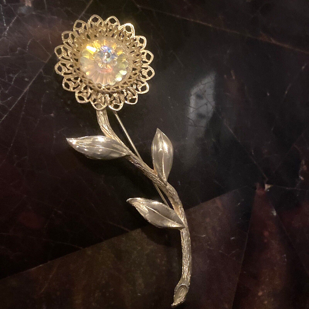 VTG Filigree Flower Brooch Pin w Clear AB Margarita Rivoli Crystal Gold Tone 4”