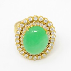 NYJEWEL 14K Yellow Gold Large Jade & Diamond Ring