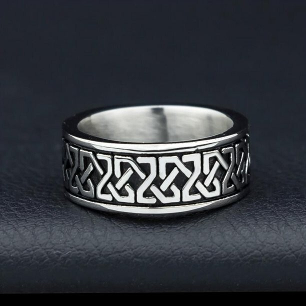 Elegant Ring For Valentine Gift Celtic Knot Authentic Vintage Band Silver Plated
