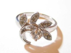 Vintage 14K GE ESPO White Gold Plated Spray FLOWER Clear Stone Silver CZ Ring