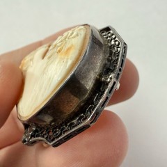 Antique Sterling Silver Carved Shell Victorian Lady Portrait Cameo Brooch Pin