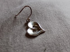 Vintage SU Thailand Sterling Silver Unique Shape Heart Pierced Earrings.