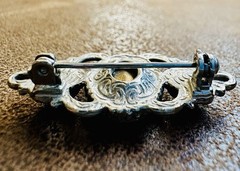 Elegant Vintage Victorian Style Bar Brooch Pin Silver Tone Blue Sapphire 1.5″