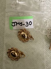 Vintage Gold Tone Clip On Earrings Jewelry JMS-30