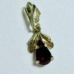 ⁠Vintage Estate Pendant Lot of 5:Red Rhinestone Crystal Snowflake Stone Cabochon