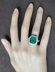 Vintage Platinum Engagement Ring 5.30CT. Gem Natural Green Emerald Square Shape
