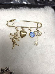 Vtg gold tone safety pin charms bezel Pin