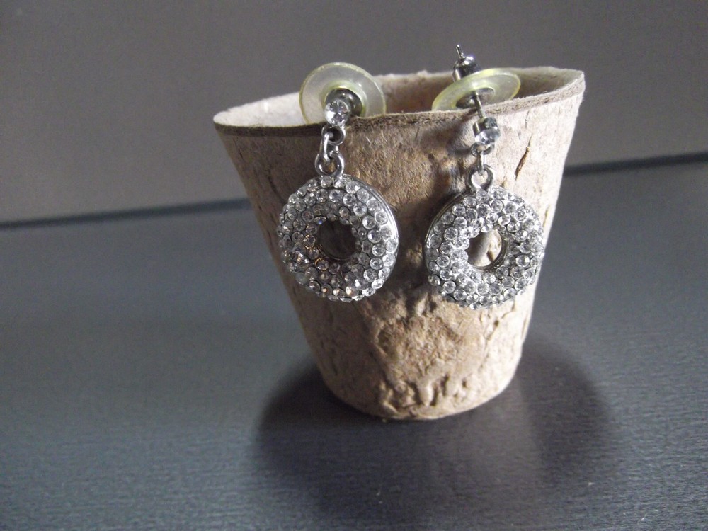 1 Pair Old .75″in Dounut Style Rhinestone Sparkly Studs