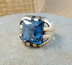 Antique 1920s Art Deco London Blue Topaz 10K Yellow Gold Ring Size 6.75 #940