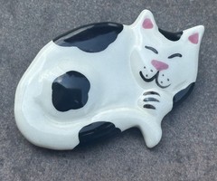 Vintage Flying Colors Kitty Cat Brooch Pin Ceramic Whimsical