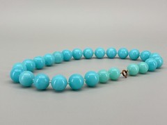 Vintage Aqua Blue Graduated Lucite Bead Necklace Chunky Round Beads Retro