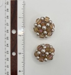 Vintage JAPAN Faux Pearl & Peach Aurora Borealis Beaded Cluster Clip On Earrings