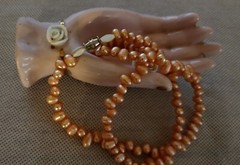 Awesome PEACH Cultured Pearl Vintage Necklace ~19 Inches