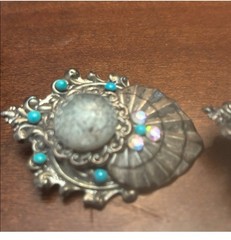 Vintage big brooch pin with matching clip earrings silver tone Aurora Crystal