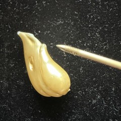 Vintage 1940’s Jabot Pin Lucite Plastic Resin Shell? Winged Victory Ivory Lovely