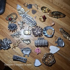 Vintage mixed Costume Jewelry brooch Lot + Etc Rhinestones Hair barrettes Charms