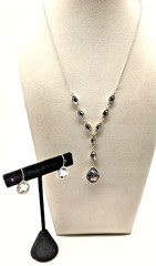 AVON “Mod Faceted” Necklace Gift Set w/Earrings, 2008 in Original Box #71