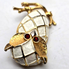 Owl Bird Brooch Pin Enamel Gold Tone Red Rhinestone Eyes 1.5″ Fashion Jewelry