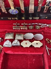 LOT NICE VTG Men’s Tie Tacks Clip Bars Cufflinks W/ Jewelry Case Box