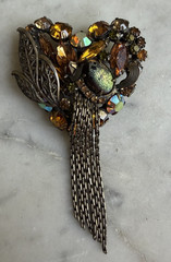 Vintage Glass Rhinestone Brooch Attributed To Alice Caviness (??) Unsigned