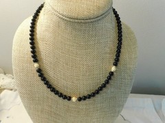 Black Onyx 14K Gold Beaded Necklace 18 inch w/ Trinket Soap stone box