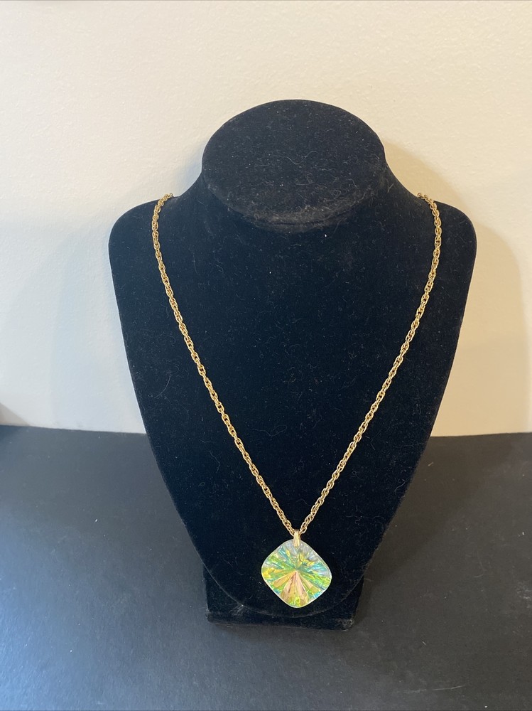 Vintage Signed Celebrity NY Gold tone & Lucite Necklace Hangs down 13″