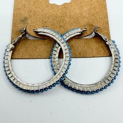 VTG G.H. Bass & Co Silver Tone Blue Seed Bead Accent Border Medium Hoop Earrings